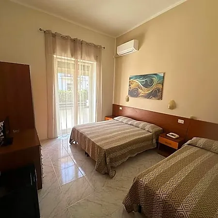 Germania Hotel 3*