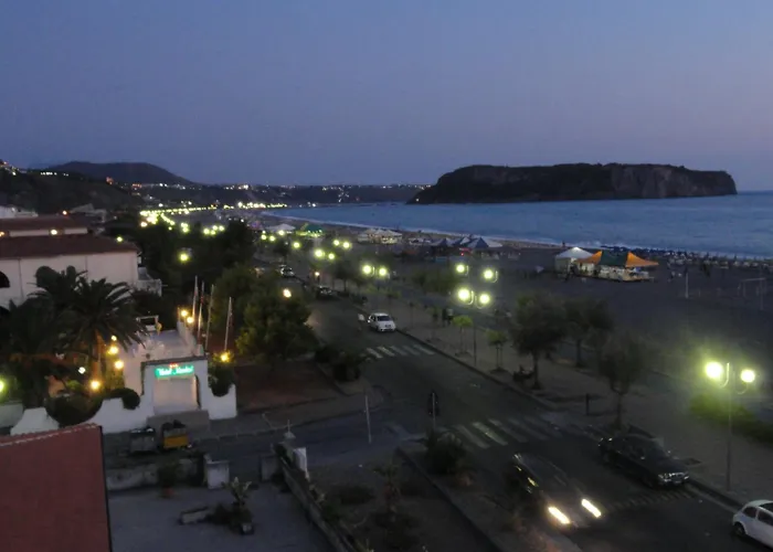 호텔 Germania 프라이아 아 마레